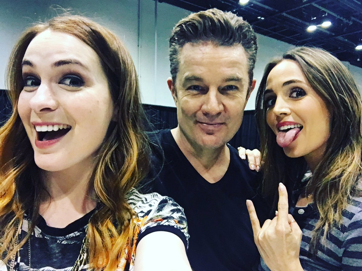 Buffy reunion at MegaCon to close out the weekend! @elizadushku @JamesMarstersOf https://t.co/BFkpBJfaY8