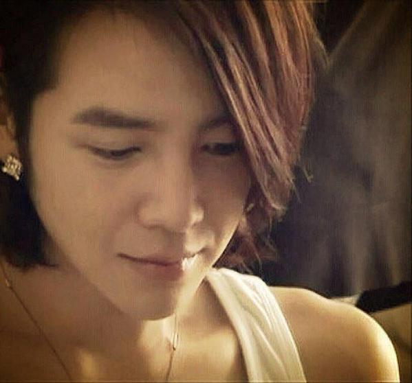 風…#UNGwithJKS#radiokpopway #モノクローム 風…#UNGwithJKS#radiokpopway #モノクローム