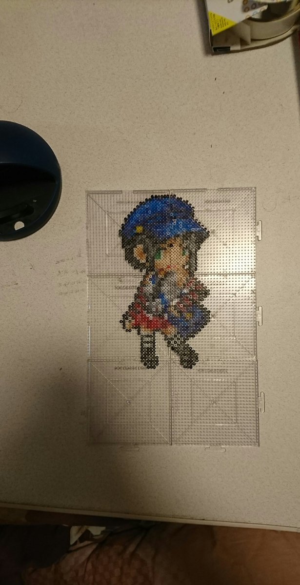 ネットでペルソナ4のマリーちゃんの素晴らしいドット絵があったのでミニフューズビーズで作ってみました。心のパトスがあふれで ネットでペルソナ4のマリーちゃんの素晴らしいドット絵があったのでミニフューズビーズで作ってみました。心のパトスがあふれで
