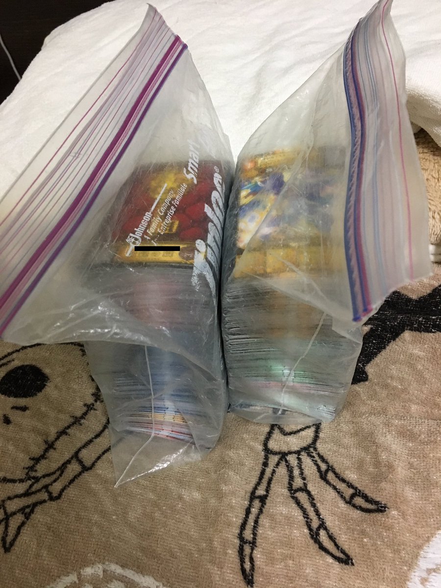 懐かしいの出てきたなー、オレカバトル。中学までよくやってたな、マオタイは好きでよく使っててこの兄妹もストーリーもキャラ的 懐かしいの出てきたなー、オレカバトル。中学までよくやってたな、マオタイは好きでよく使っててこの兄妹もストーリーもキャラ的