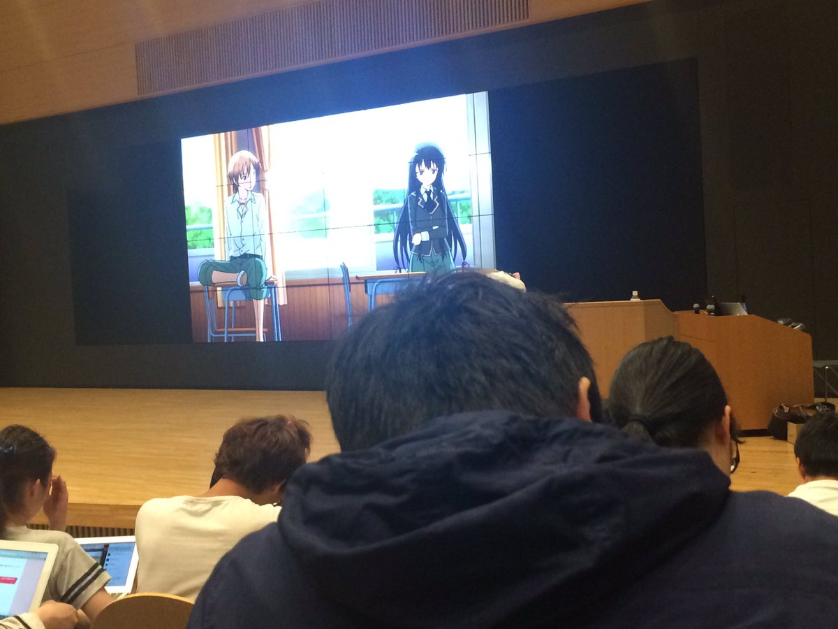 法律の授業で僕は友達が少ないが流れてる 法律の授業で僕は友達が少ないが流れてる