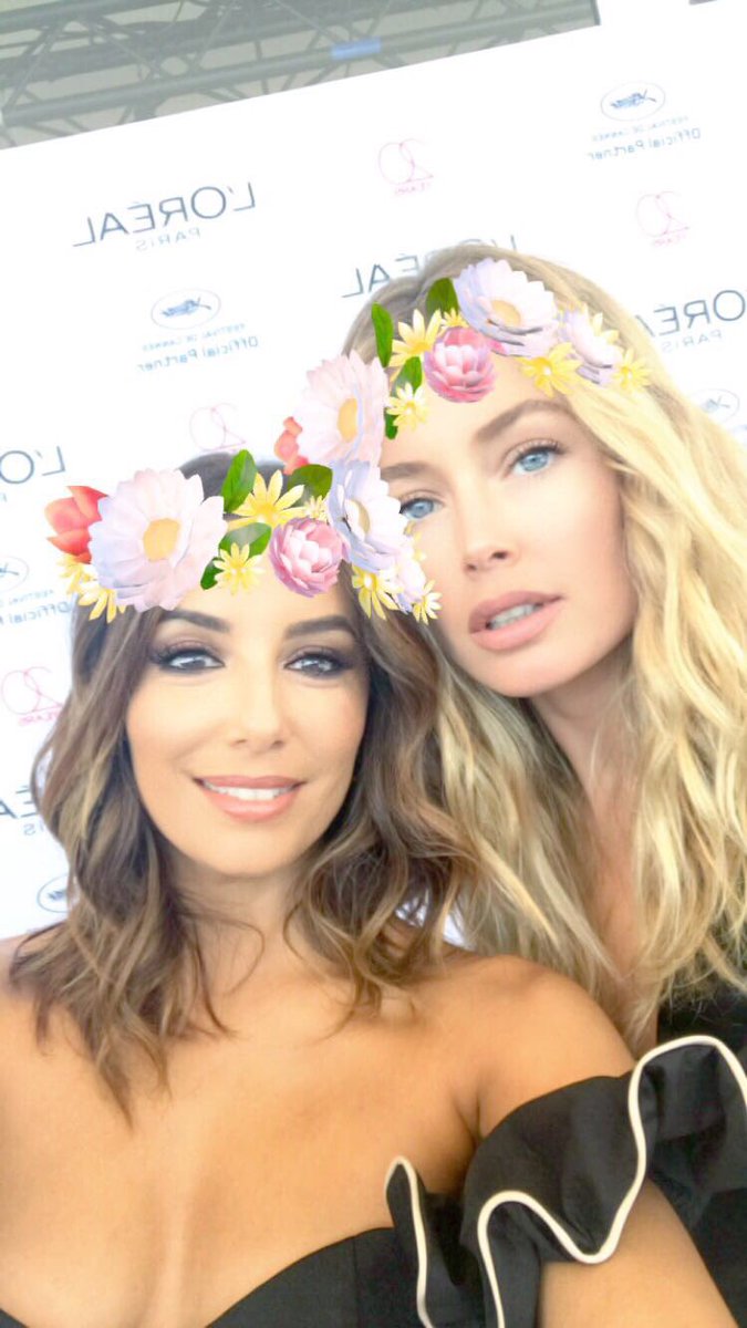Fun in the sun with this beauty today! @Doutzen @lorealparis #Cannes2017 https://t.co/yRJKye8VNJ