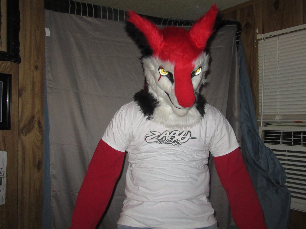 #FursuitFriday