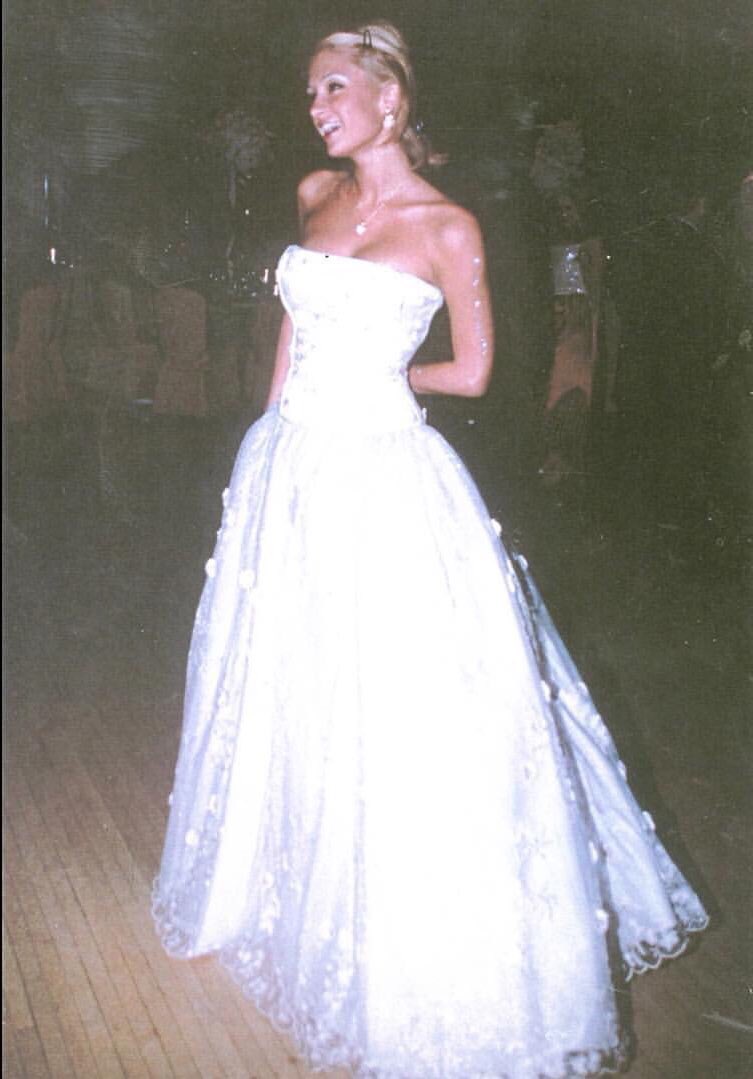 Feeling like a Princess at my Debutante Ball when I was 18 in Paris. ✨✨????????✨✨ #FBF ???? #TeenParis https://t.co/8ROrnLvaXA