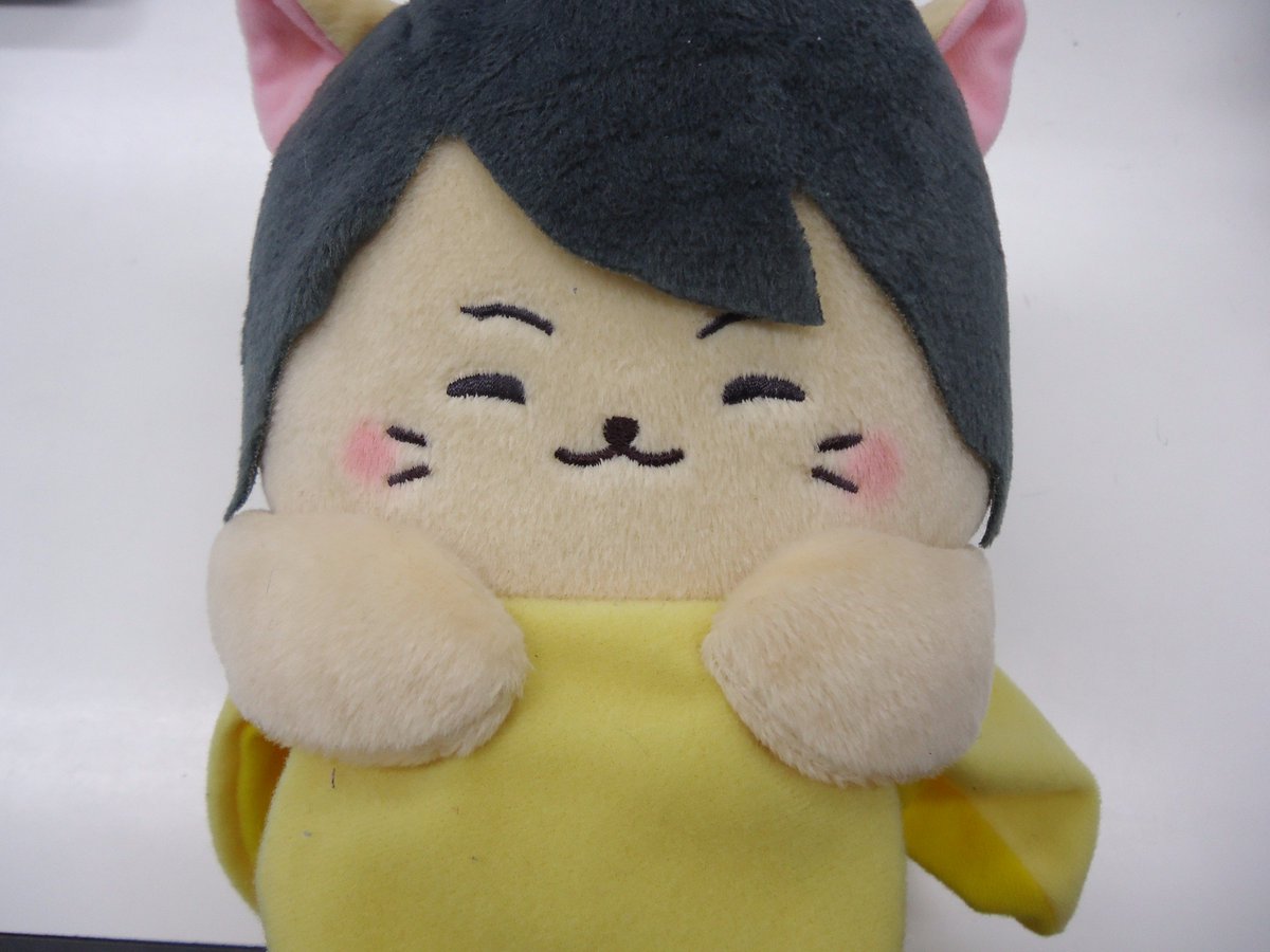 村瀬ばなにゃが入荷致しました🐱🍌KAmiYUのトートバックやブランケット、DGSin札幌の缶バッジも入荷しております✨ば 村瀬ばなにゃが入荷致しました🐱🍌KAmiYUのトートバックやブランケット、DGSin札幌の缶バッジも入荷しております✨ば