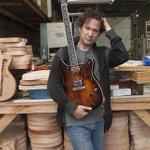 L.A. guitarmaker brings skills to Detroit