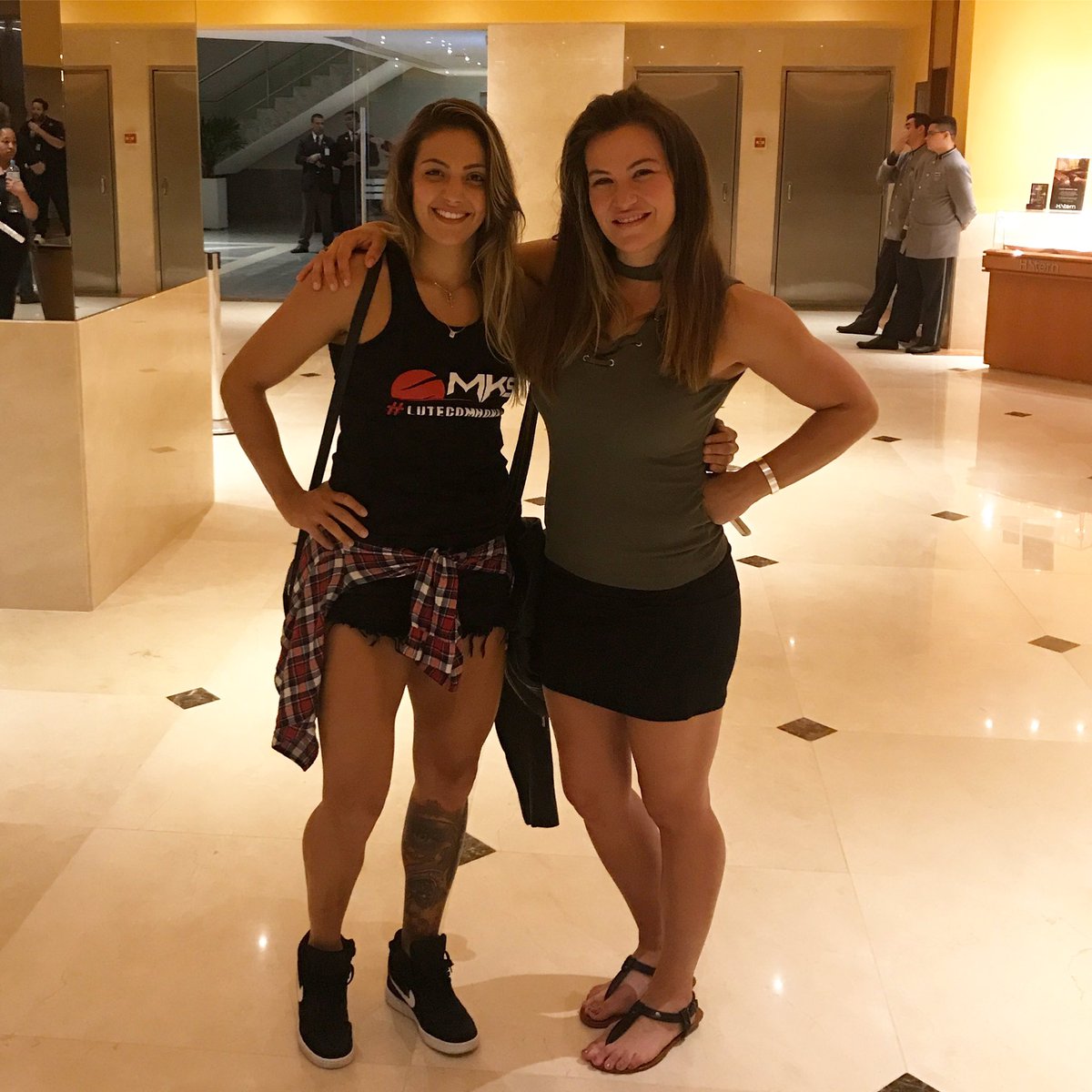 RT @polibotelho: Matando saudade de @mieshatate no Rio de Janeiro !! ????????????

#teambotelho #ufc #ufcrio #ufc212 #mks https://t.co/a9NnE0txkO