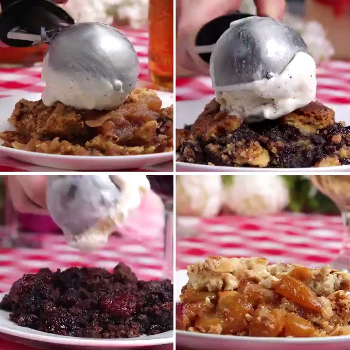 Easy Skillet Cobbler 4 Ways // FULL RECIPES: https://t.co/eJtY0mul93 https://t.co/ATq9yKcqSw