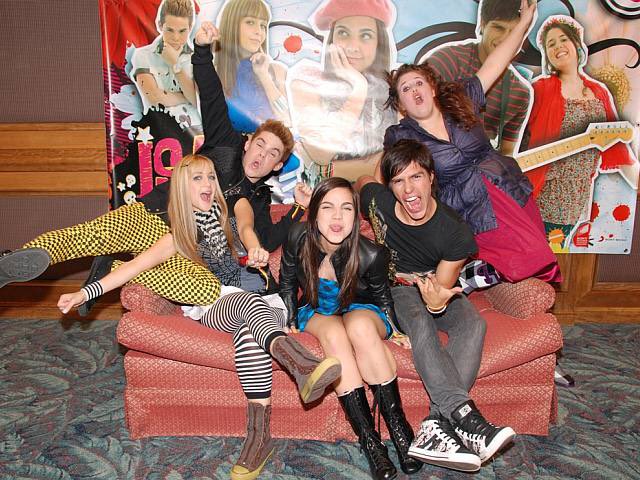 BAND REPRISA ISA TKM