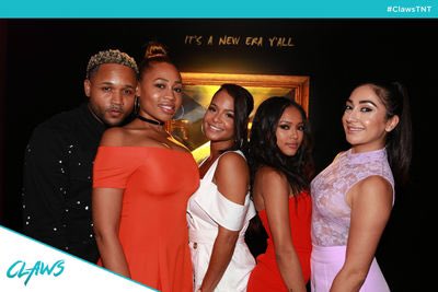 Check out my photo from Premier Screening of #clawstnt https://t.co/AQsJykdYrO