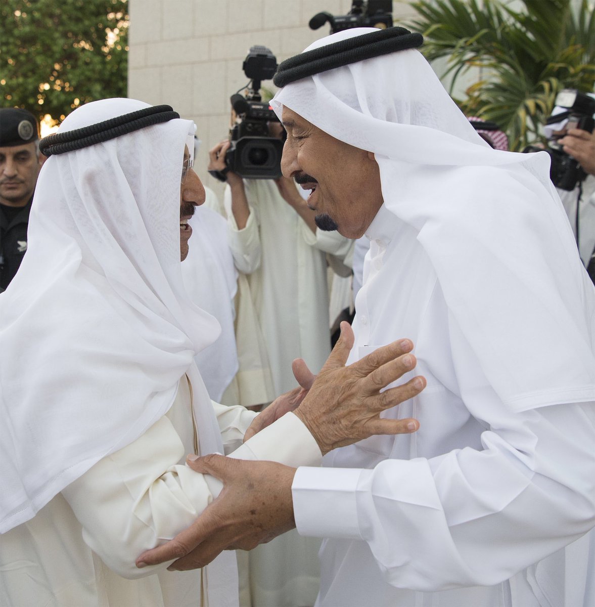 #خادم_الحرمين