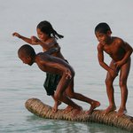 Attempts to raise environmental awareness among Kiribati children