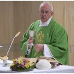 Pope Mass: Discern and denounce evil, care for others Pope Mass: Discern and denounce evil, care for others