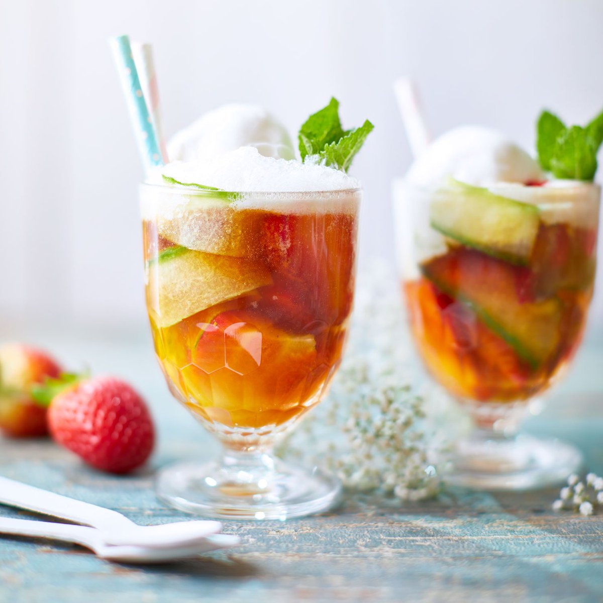 Pimm's slushies are here and they are super easy to make: https://t.co/67yYGsqwhM https://t.co/Hsq3L6sbVx