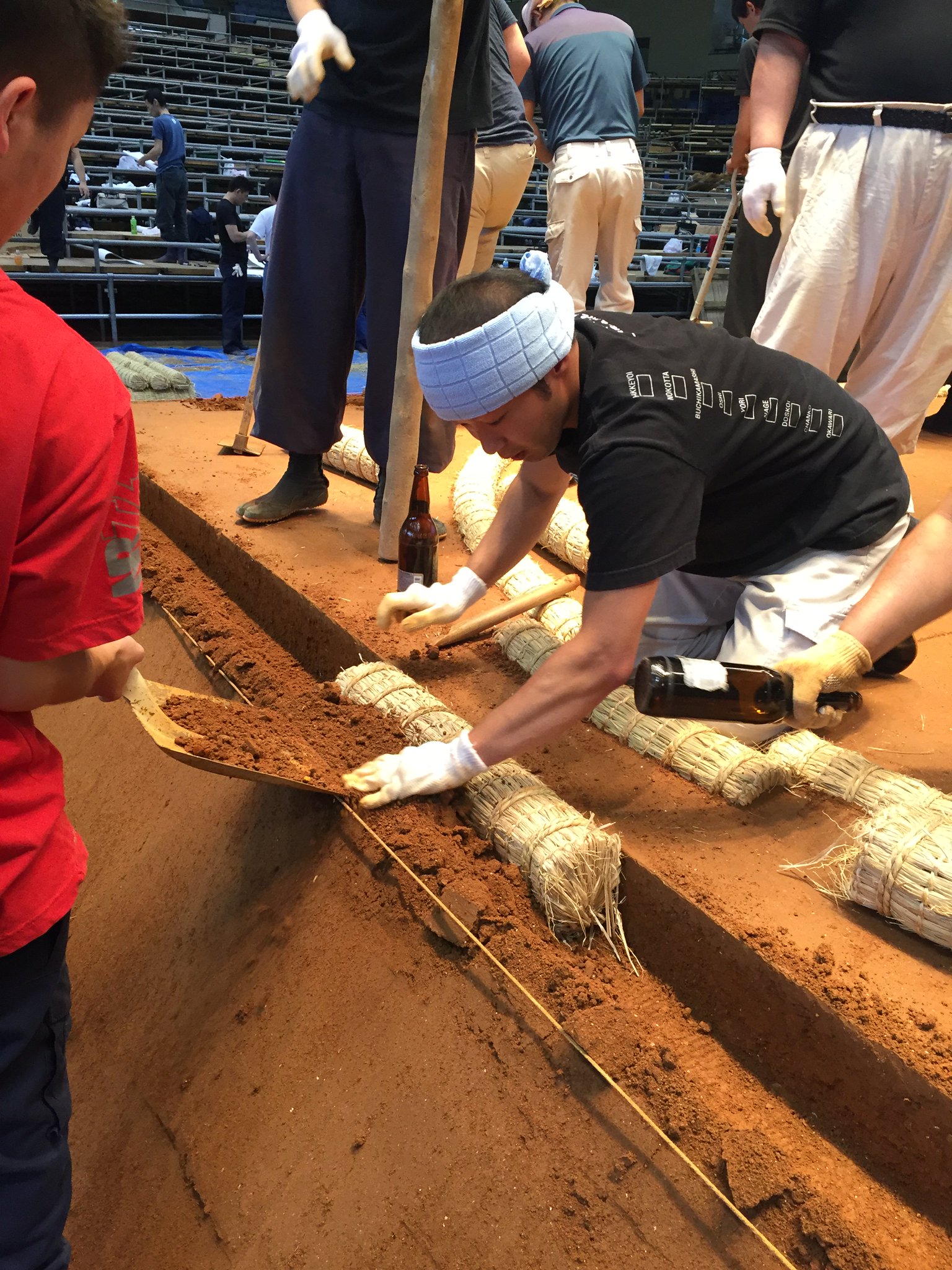 DD9ETYCVYAAlwCD.jpg:large