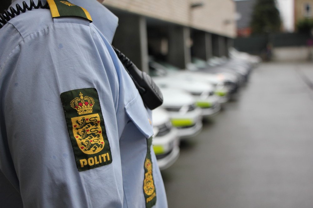 Uddrag af døgnrapport fra fredag 230617 kl. 0700 til lørdag 240617 kl. 0700. #politidk https://t.co/wwguOEmeQM https://t.co/maddaXyUBS