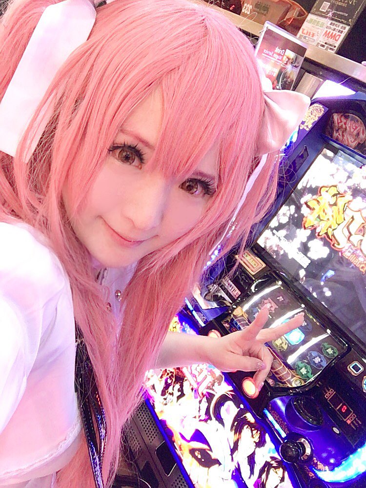 まどマギ打ちたかったけど空いてなかった...!!!バジリスク打ちます٩(ˊᗜˋ*)و #パーラーコスプレ #ジャンジャ まどマギ打ちたかったけど空いてなかった...!!!バジリスク打ちます٩(ˊᗜˋ*)و #パーラーコスプレ #ジャンジャ