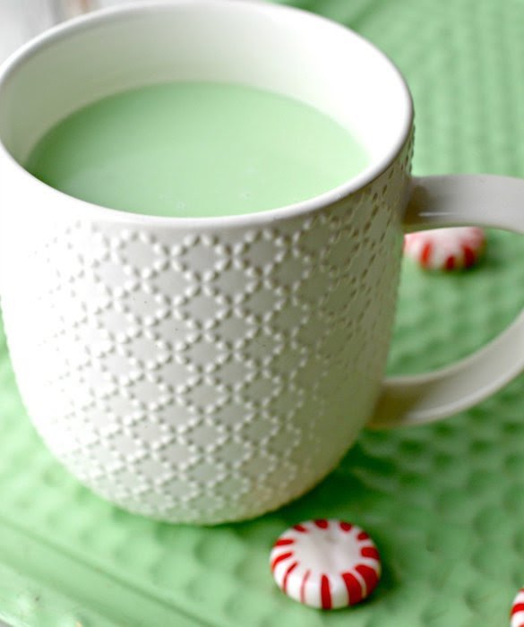 Go Green for St. Patrick&Day | Mint White Hot Chocolate
https://t.co/FCs3tBdUwP
#recipes #food #green https://t.co/V3sO93jqwX
