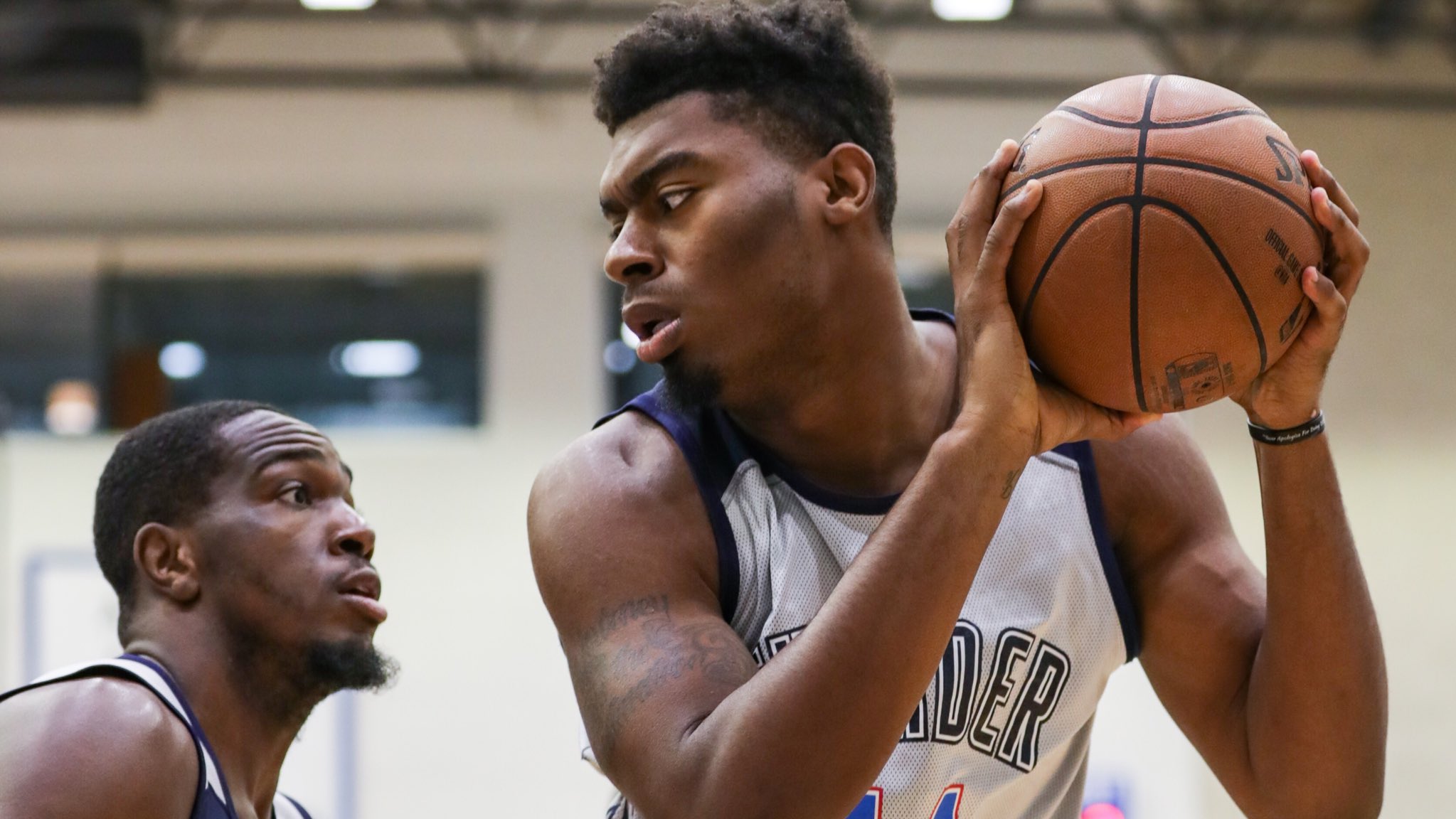 Dakari Johnson 7foot…point guard?! Kentucky Sports Radio
