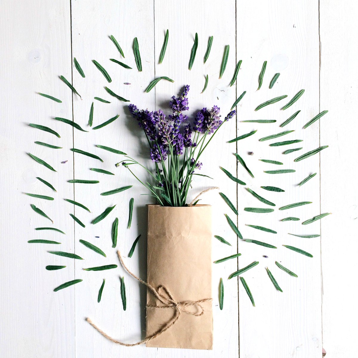 Soothing, natural & 100% vegan. Have you tried our #lavender oil? -> https://t.co/7nfotV43nc #VeganHour https://t.co/HCFCjoJuwC