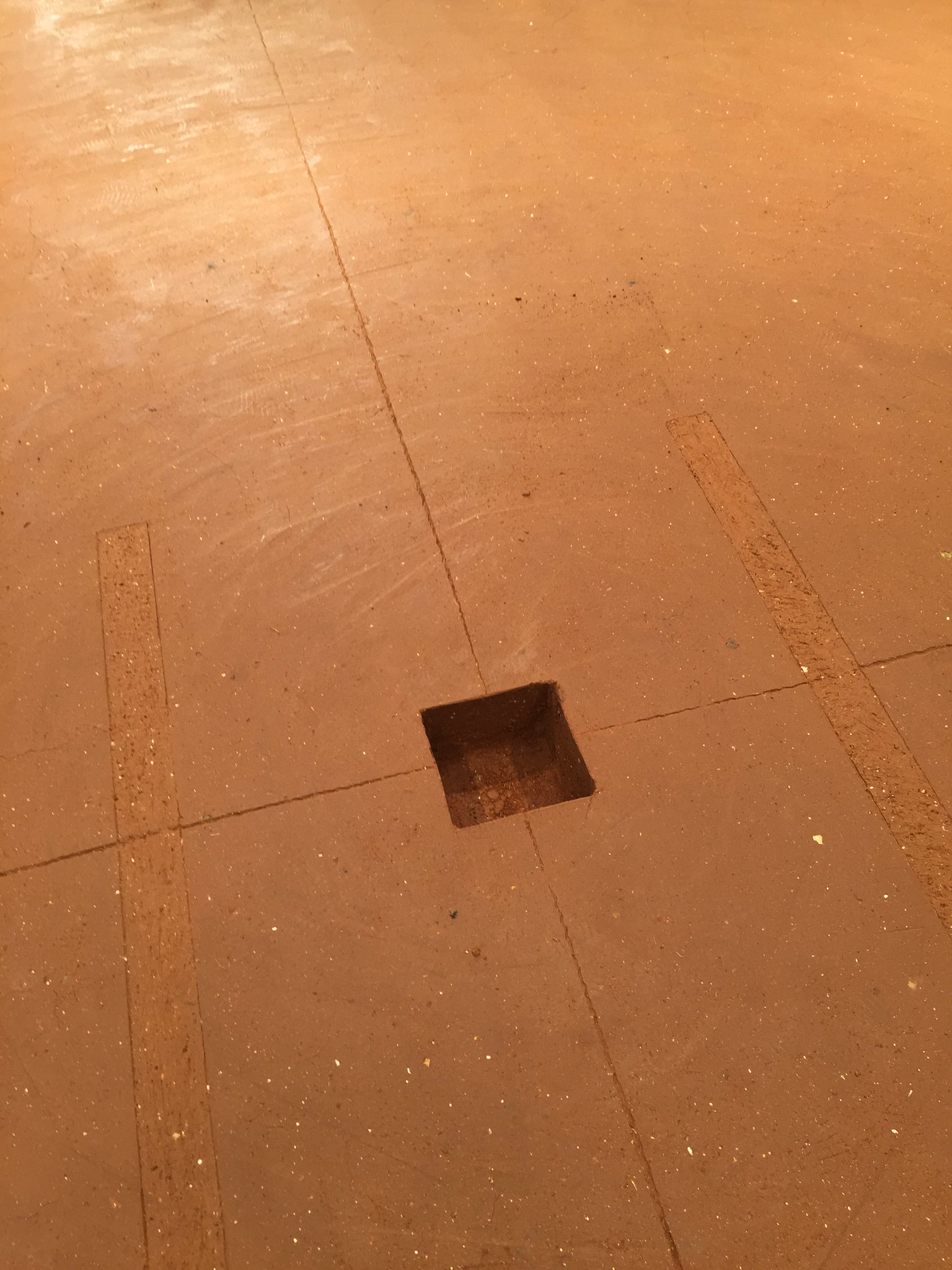 DECIHGKVYAAUaIx.jpg:large