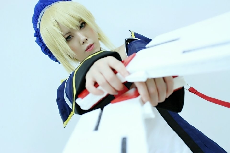 【BLAZBLUE:ノエル=ヴァーミリオン】暑いので涼しかった衣装のコス手袋忘れてるしデブでワカメちゃん状態だったけど😂 【BLAZBLUE:ノエル=ヴァーミリオン】暑いので涼しかった衣装のコス手袋忘れてるしデブでワカメちゃん状態だったけど😂