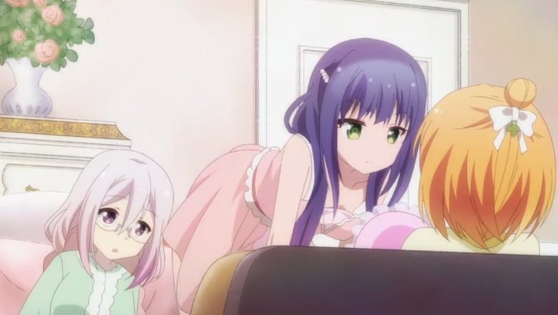 #雲雀丘瑠璃 「私の誕生日、忘れてたでしょ? 」#久米川牡丹 「ヒバリさん、パンツを履くの 忘れてますよ」#雲雀丘瑠璃生 #雲雀丘瑠璃 「私の誕生日、忘れてたでしょ? 」#久米川牡丹 「ヒバリさん、パンツを履くの 忘れてますよ」#雲雀丘瑠璃生