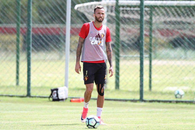 Leandro Pereira