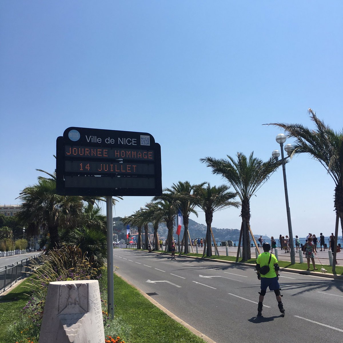 #promenadedesanglais