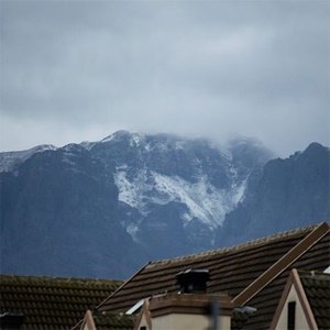 Motorists warned of 'significant snowfall' in Eastern, Western Cape