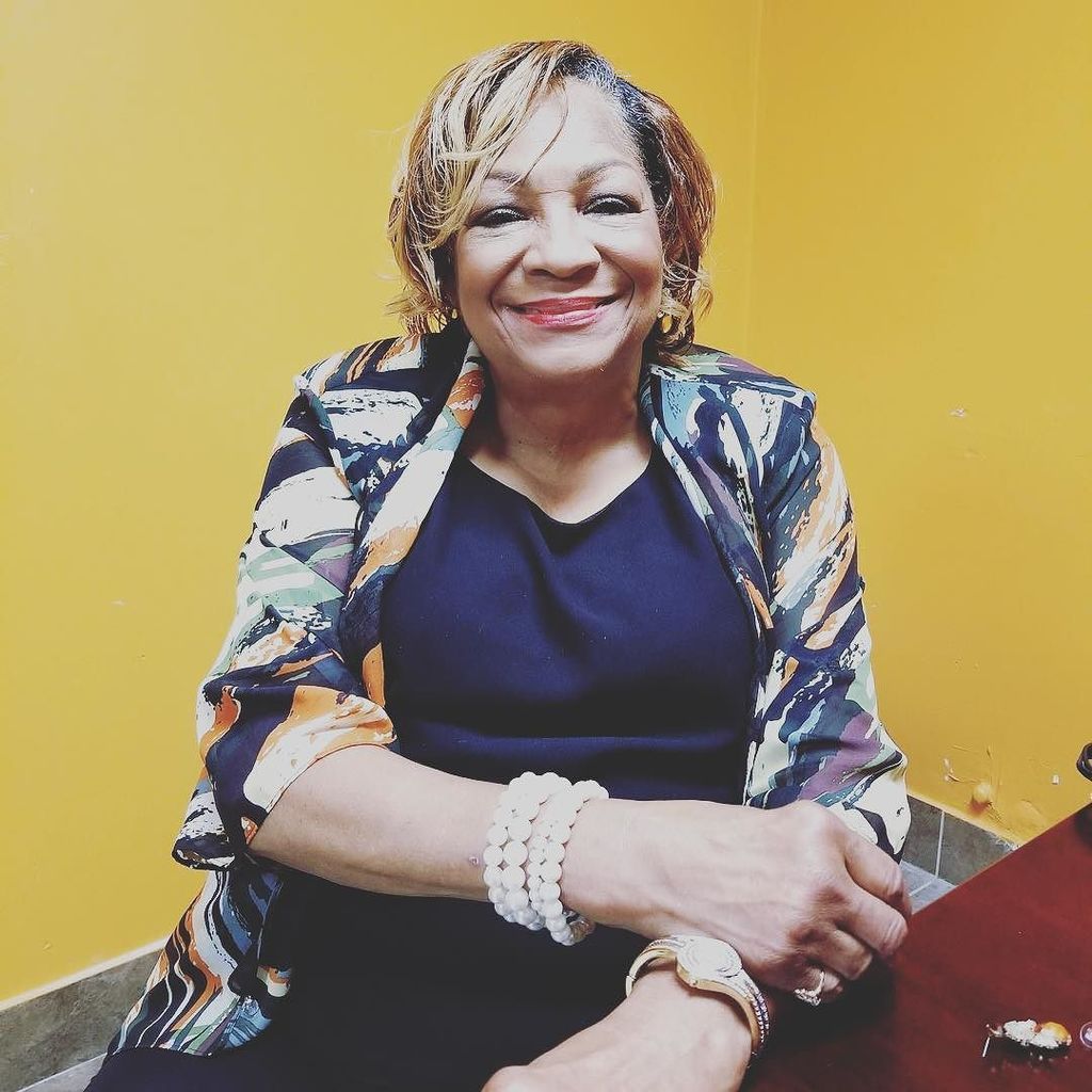 Moms ???????????????????? @beverlygreen21 https://t.co/a4Ge6aQB4E https://t.co/lWfx3c47ec