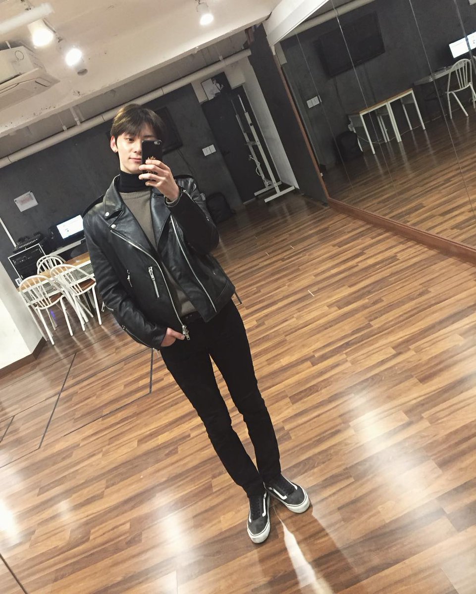 자주입는옷
