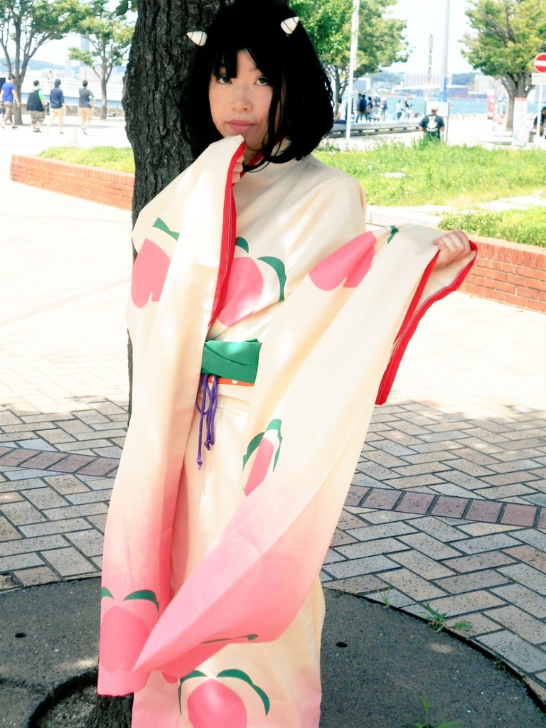 【コスプレ】鬼灯の冷徹/ピーチ・マキ「ピーチ・マキはバリバリの清純派で売ってんのよ‼」photo:深瀬・M・輝風さん( 【コスプレ】鬼灯の冷徹/ピーチ・マキ「ピーチ・マキはバリバリの清純派で売ってんのよ‼」photo:深瀬・M・輝風さん(