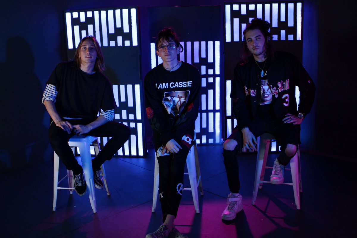 RT @journeys: Spent some time with @ChaseAtlantic today & it was lit. https://t.co/UBDKPy8ZTb