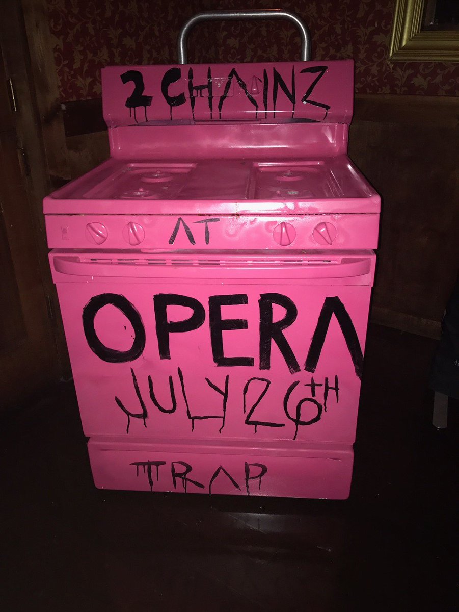 #2ChainzAtOpera