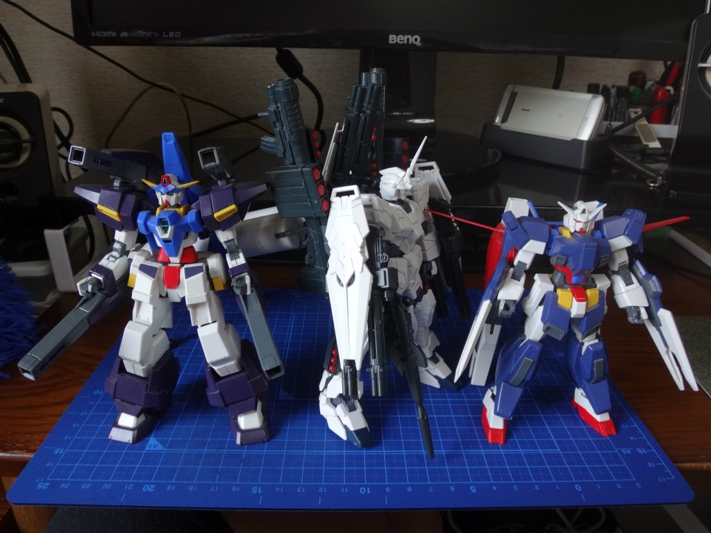 【ジャンク】【説明書付】「フルアーマーユニコーンガンダム ユニコーンモード」「ガンダムAGE-1フルグランサ」「ガンダム 【ジャンク】【説明書付】「フルアーマーユニコーンガンダム ユニコーンモード」「ガンダムAGE-1フルグランサ」「ガンダム