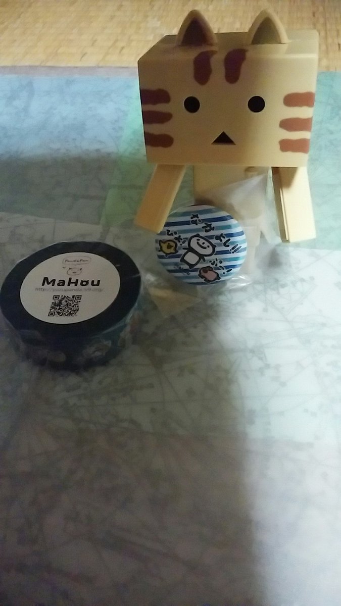 にゃんぼー #水辺の生き物展 に行く。まほめさん( )のマステと缶バッチを買う。大阪ではなかなか出会えない物なので嬉しい にゃんぼー #水辺の生き物展 に行く。まほめさん( )のマステと缶バッチを買う。大阪ではなかなか出会えない物なので嬉しい
