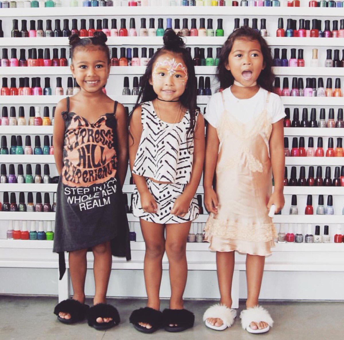Look at these cuties! @thekidssupply #HappyBirthdayKaui #NailPolishParty #KidsSupply https://t.co/up0pgV8vNM