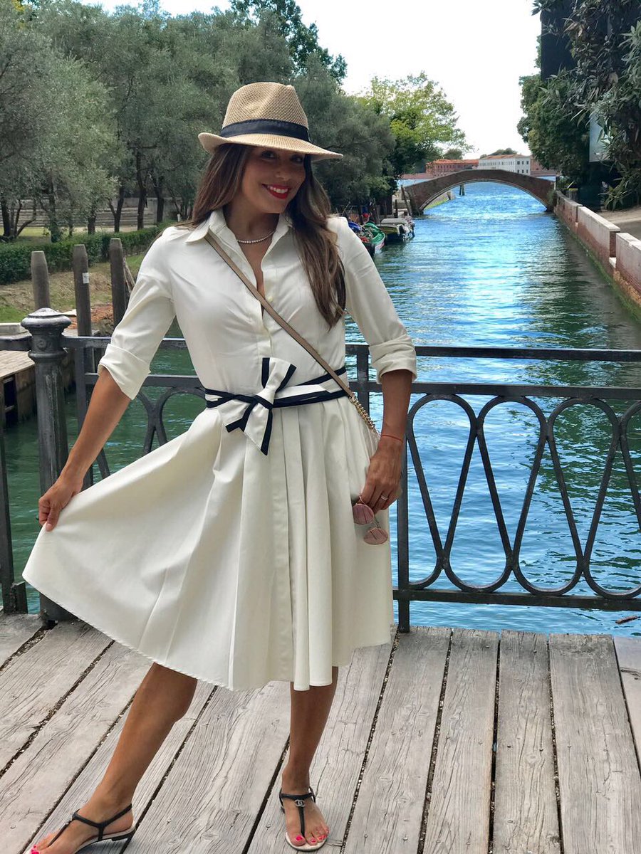 Beautiful day in #Venice #LaBiennaleDiVenezia ???? https://t.co/SwmKjxMH05