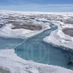 Pencairan ais Greenland amat membimbangkan Pencairan ais Greenland amat membimbangkan