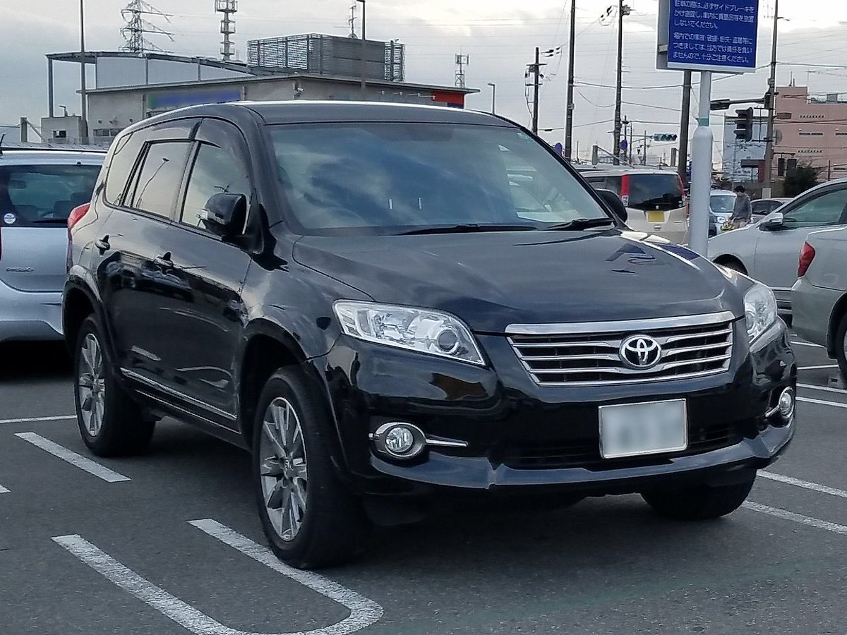 今買い時のSUVと言えばコレ!TOYOTAヴァンガードの魅力とは? 今買い時のSUVと言えばコレ!TOYOTAヴァンガードの魅力とは?