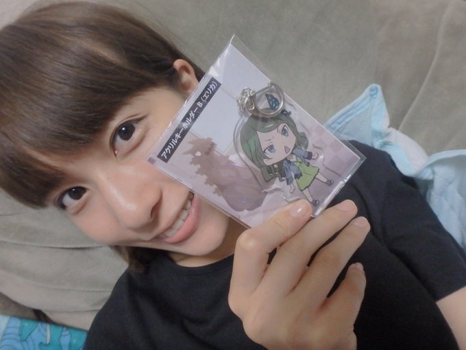 【告知つぶつぶ】この度、私 伊波杏樹は今秋放送アニメ「アニメガタリズ」にて青山エリカ役で出演致します!TOHOシネマズを 【告知つぶつぶ】この度、私 伊波杏樹は今秋放送アニメ「アニメガタリズ」にて青山エリカ役で出演致します!TOHOシネマズを
