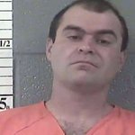 Police in Shepherdsville say alleged tire thieves nearly ran over store employee Police in Shepherdsville say alleged tire thieves nearly ran over store employee