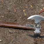 Police dog nabs hatchet-wielding carjacking suspect in Portland Police dog nabs hatchet-wielding carjacking suspect in Portland