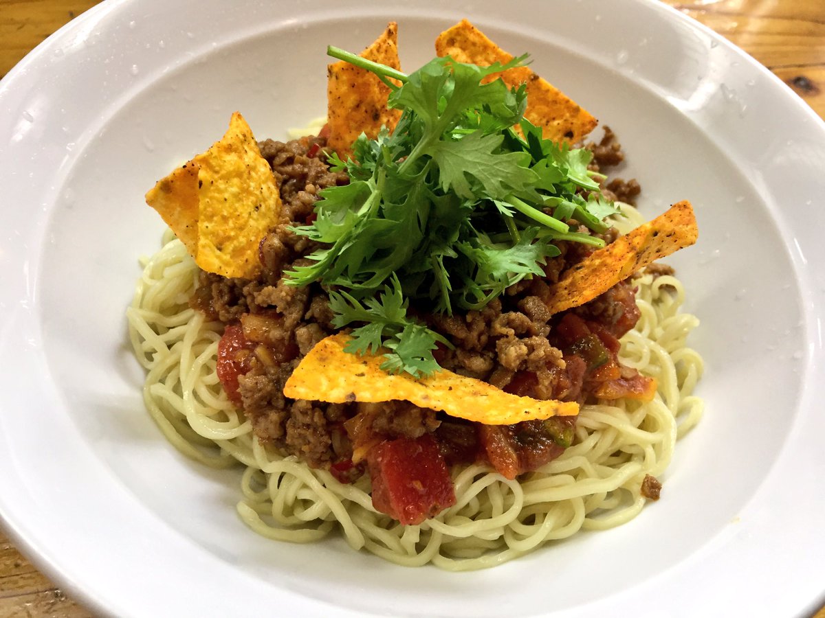 磐田市ヤマシロさんで、汁なしチリトマ a.k.a.ロスパンチョス850円追い飯付き。「とうとう来たな この時が〜!」なん 磐田市ヤマシロさんで、汁なしチリトマ a.k.a.ロスパンチョス850円追い飯付き。「とうとう来たな この時が〜!」なん