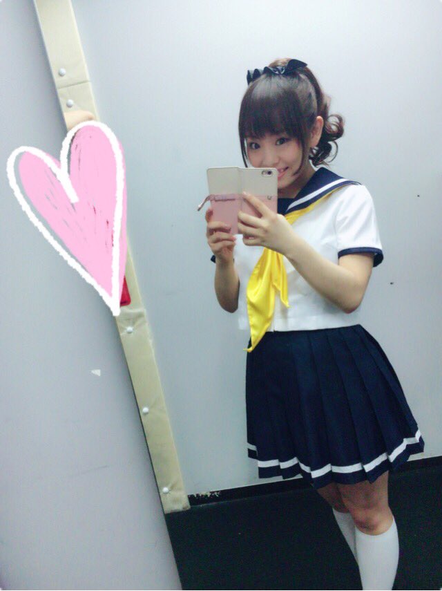 制服衣装なんていつぶりだろう、って遡ってたら、そういえば去年セーラー着てたわwww偶然にもこちらも櫻田ファミリーのお話。 制服衣装なんていつぶりだろう、って遡ってたら、そういえば去年セーラー着てたわwww偶然にもこちらも櫻田ファミリーのお話。