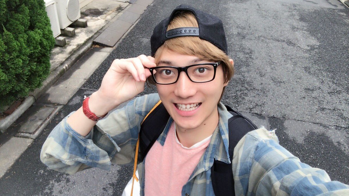 こんにちは、今日からナンバカの稽古🔥🔥🔥頑張るよー😁 こんにちは、今日からナンバカの稽古🔥🔥🔥頑張るよー😁