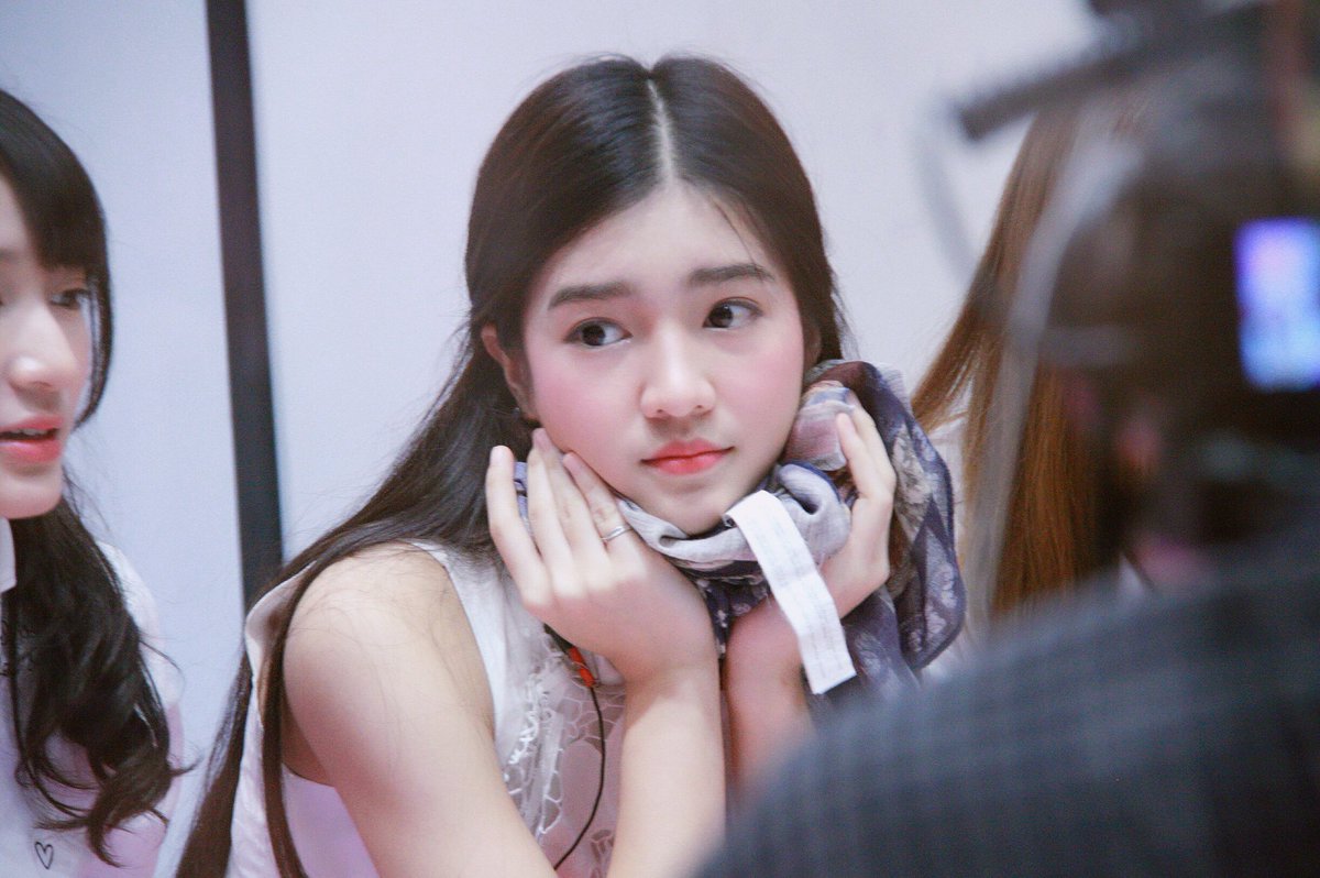 #BNK48