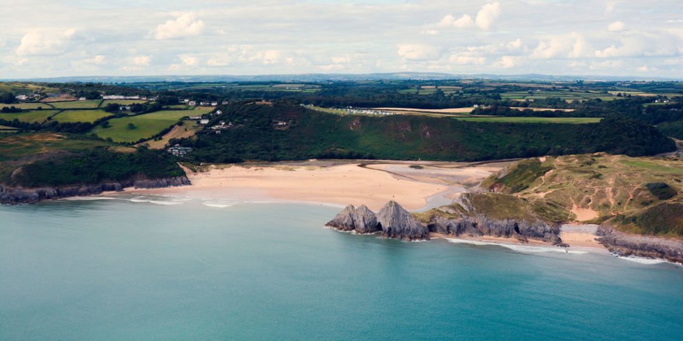 RT @visitwales: A beach in Wales has been voted the best picnic spot in the UK #FindYourEpic https://t.co/44MGmhgteo https://t.co/dUbuRdYWGd