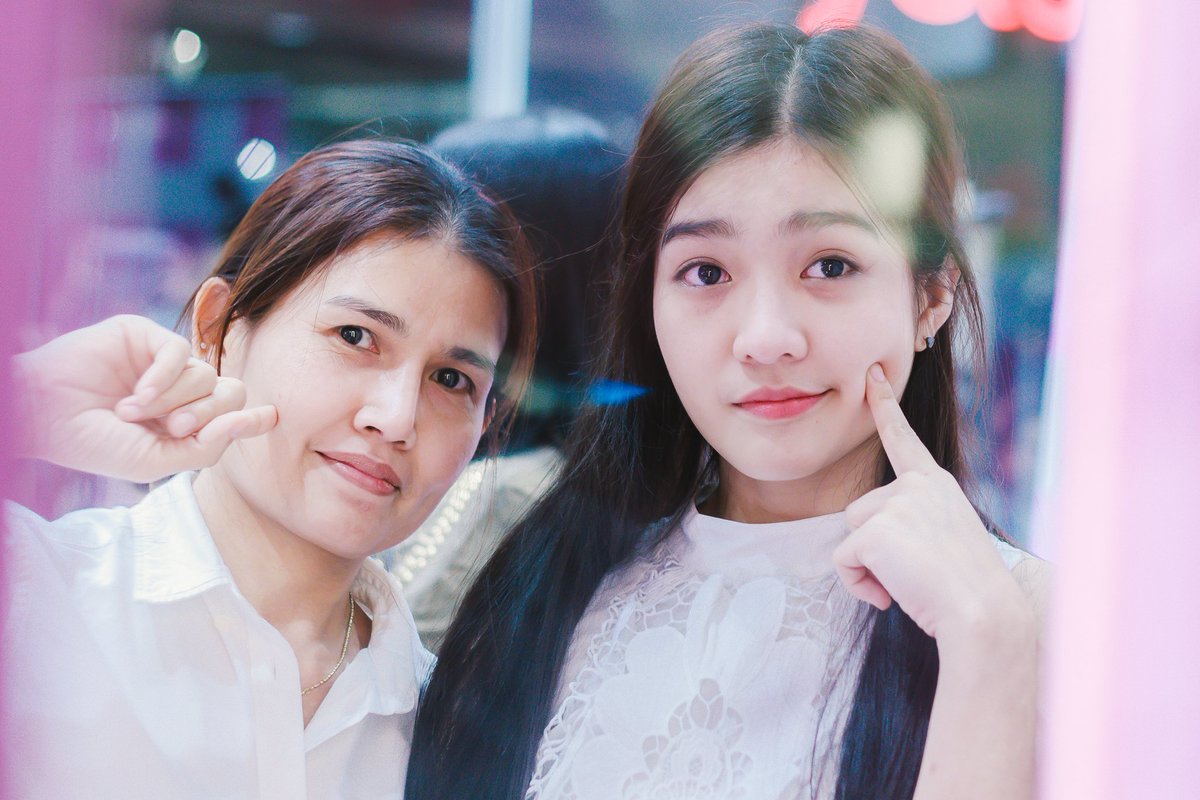 #BNK48